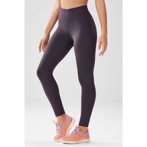 SOLD!! Demi Lavato Fabletics leggings